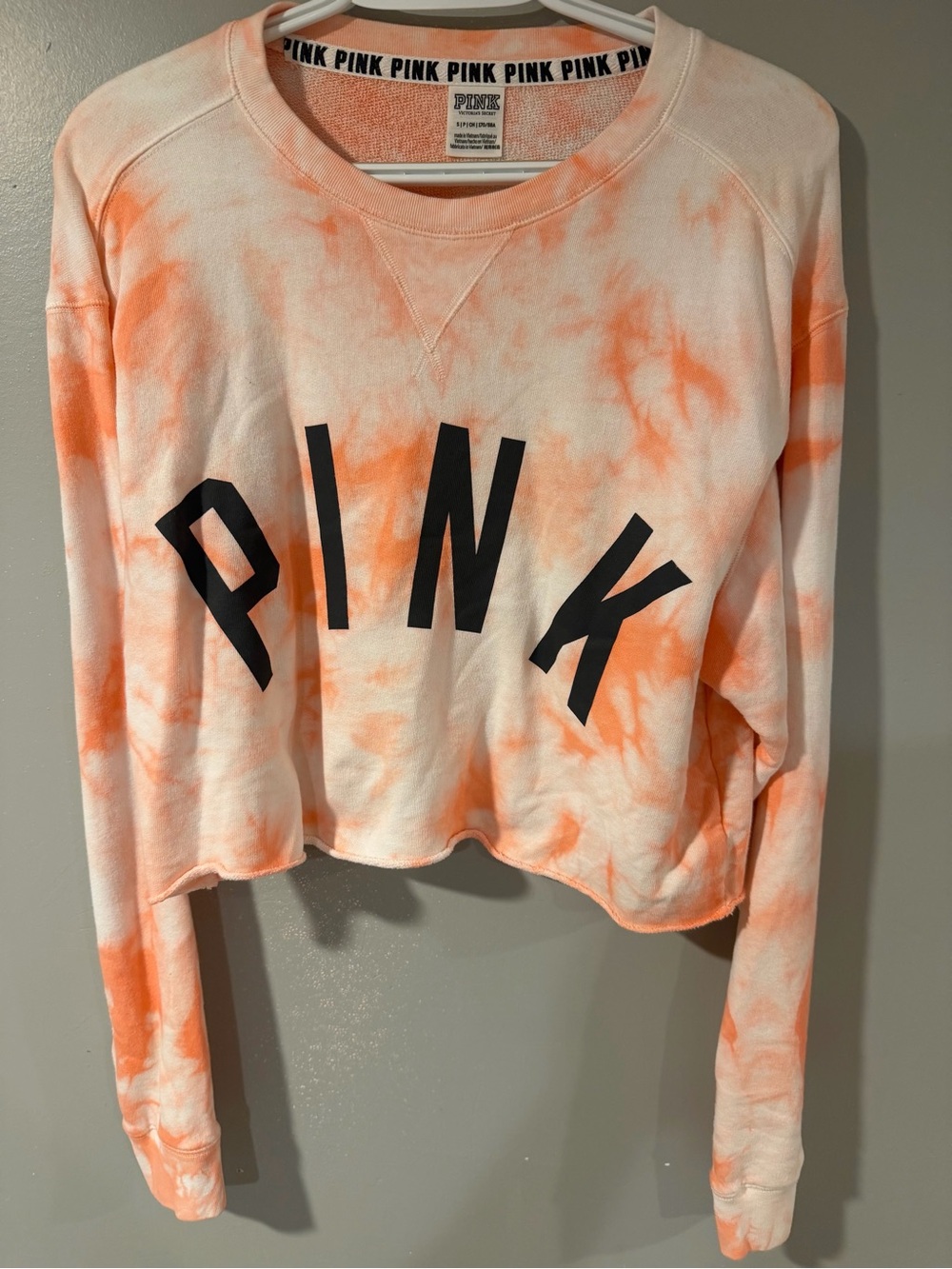 PINK Victoria's Secret Orange Tie-Dye Cropped Crewneck Sweatshirt